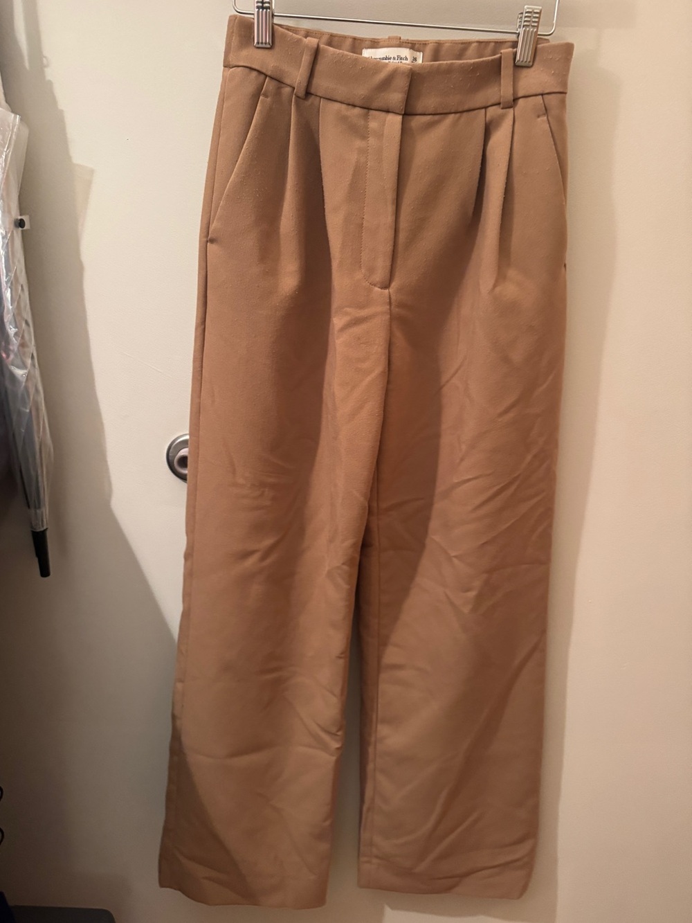 Abercrombie & Fitch Sloane Tailored Pants – Tan/Camel – Size 26